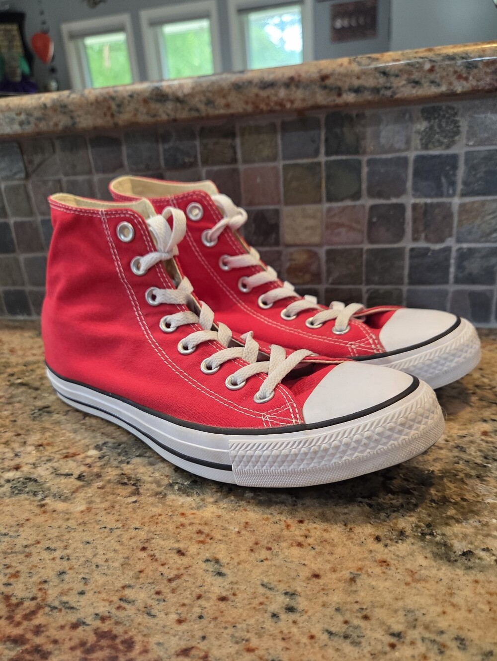 Converse Chuck Taylor All Star Red Hi Tops Men's 7.5  Women's 9.5 Emo Punk Alt